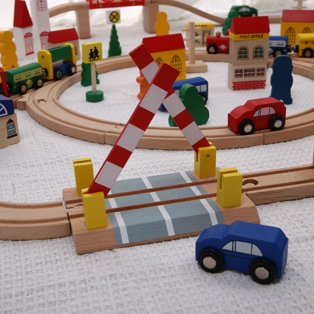Wooden train set with track sl - Toy Train Track Set recensione e prezzo