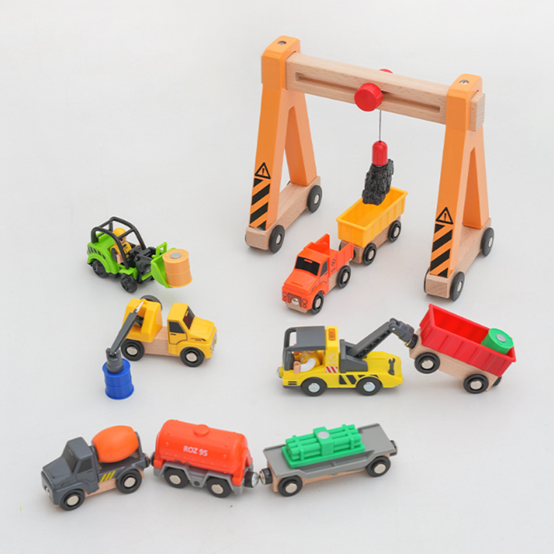 Wooden Construction Crane Toy  - Toy Train Track Set recensione e prezzo