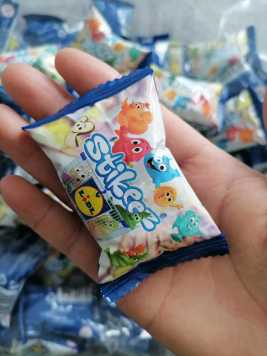 Cute Coles Stikeez Lidl Figure - Kids Toys Kitchen recensione e prezzo